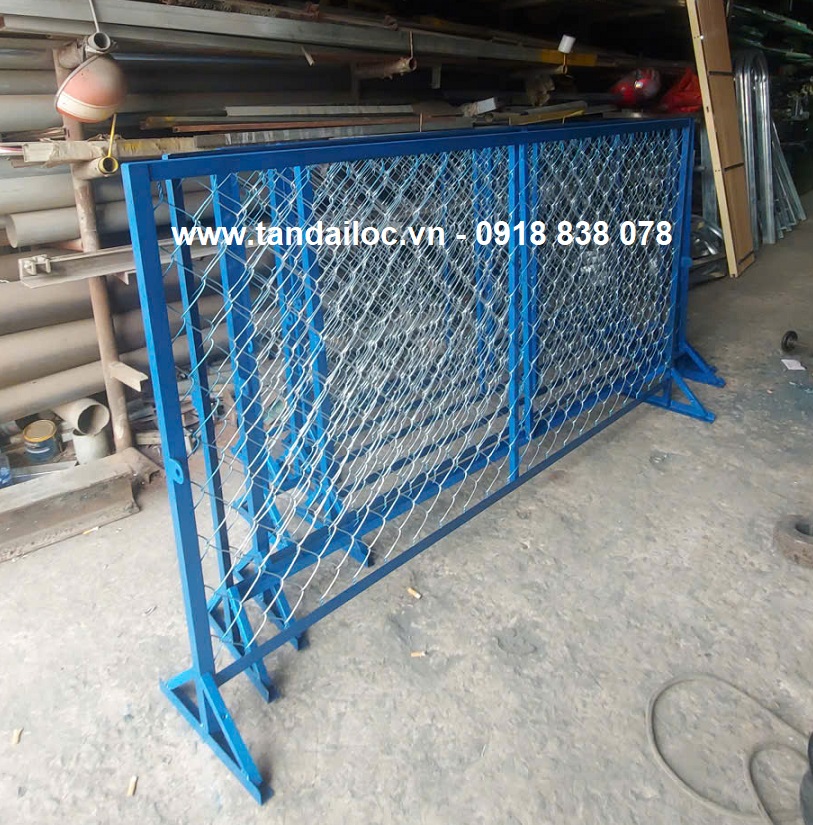 Khung lưới B40 sơn viền xanh dương
